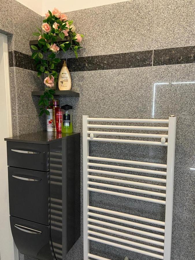 New Cozy Apartment, Top Location, 12 Min To Center ウィーン エクステリア 写真